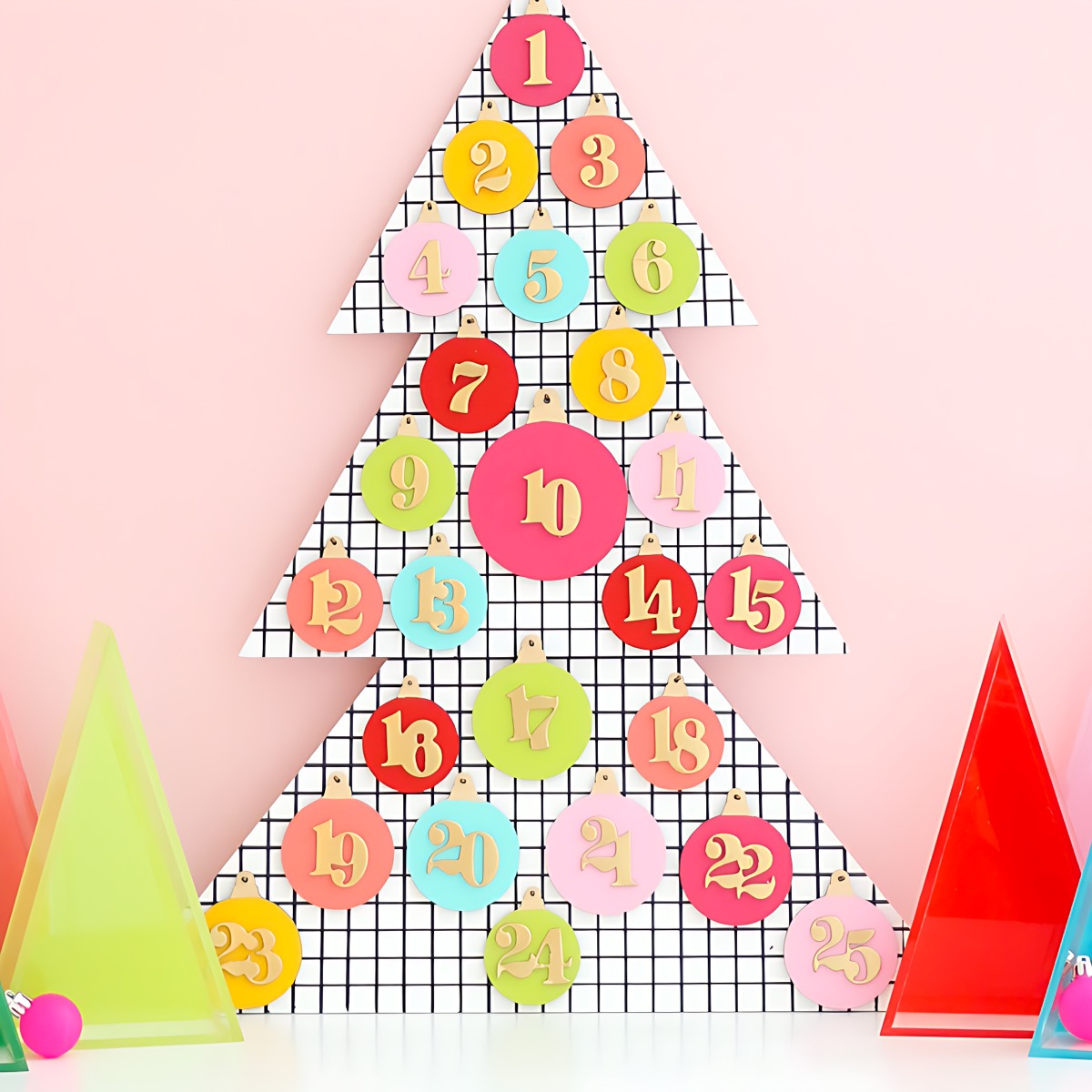 DIY Modern Tree Advent Calendar