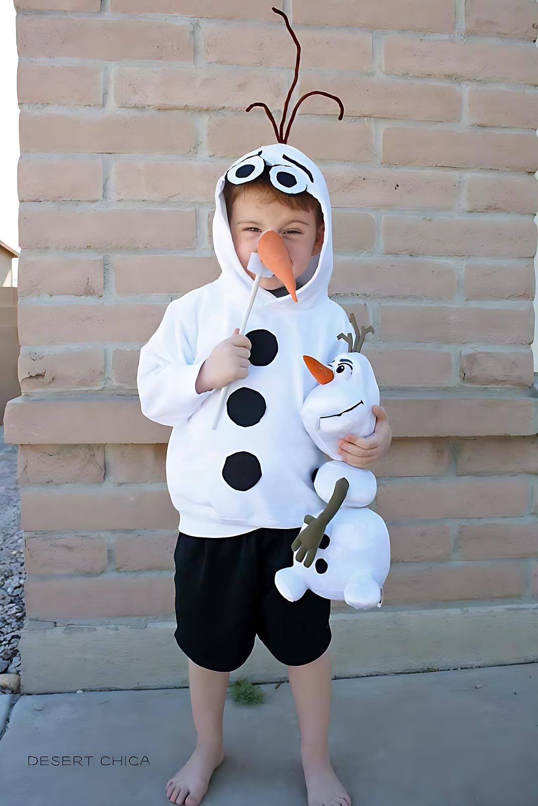 DIY Olaf Halloween Costume