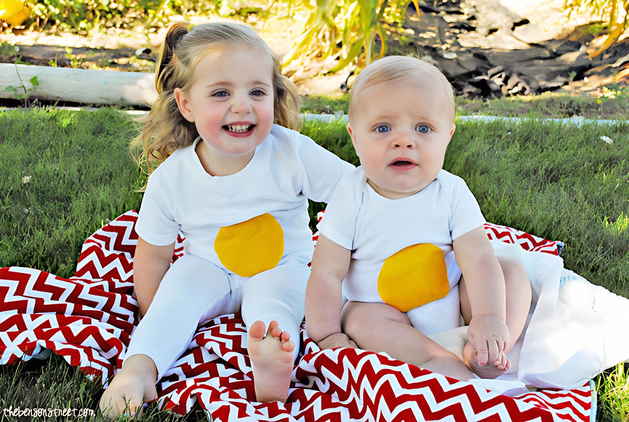 DIY Toddler Egg Halloween Costume