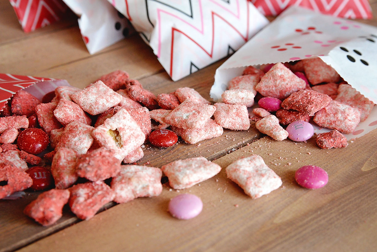 Valentine Puppy Chow